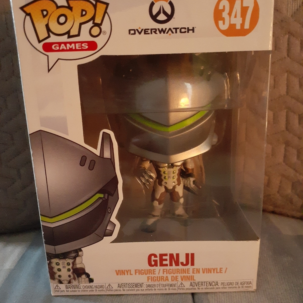 Overwatch Funko POP! Games Genji Vinyl Figure #347.Box slightly worn